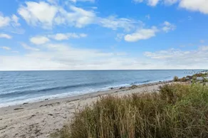 Holiday home with garden, terrace & barbecue | Sea view | Beach nearby - Image 2