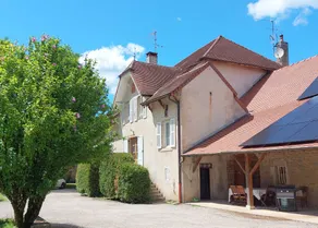 Gite with garden & barbecue - Image 2