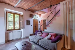 House with BBQ, garden & terrace - Image 2