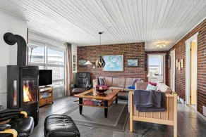 Big holiday home with sauna, jacuzzi & barbeque | Pet-friendly - Image 2