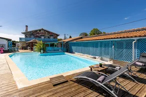 Family-friendly cottage with pool, terrace & garden | Garden view - Image 2