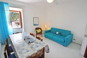 Lovely apartment on a panoramic position with lots of nice garden corners - Image 3