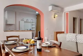 Fully equipped holiday home with terrace | Mountain view | Perfect for remote work | Pets allowed - Image 5