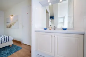 Room 'Chambre Mer' with Shared Pool, Shared Terrace and Wi-Fi - Image 3