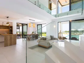 BRAND NEW ELEGANT VILLA WITH AMAZING VIEW - Image 2
