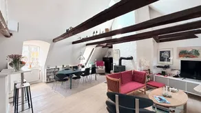 Latin Neighborhood - 2 Br - 4 People - Historical - Image 3