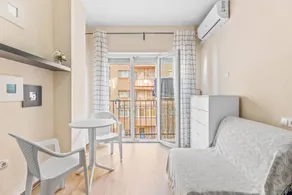 Holiday Apartment 200 m from the Beach - Image 3