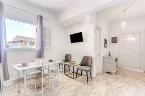 Beautiful apartment with garden & terrace | Mountain view | Next to the beach - Image 3