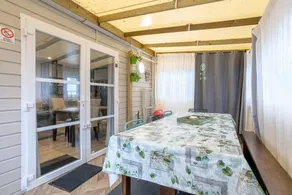 Mobile Home 'Tout Confort Bora Bora' with Shared Pool, Private Terrace and Private Garden - Image 2
