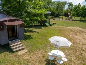 Unique accommodation with heated pool & terrace - Image 3