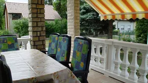Pleasant house with terrace & garden - Image 2