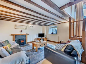 Fully equipped pleasant cottage with terrace, barbeque & jacuzzi | Pets allowed - Image 3