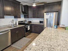 Appartement en copropriété avec barbecue et piscine privée - Image 3