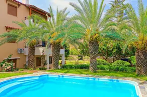 Villa with barbecue, pool & terrace | Panoramic view - Image 4