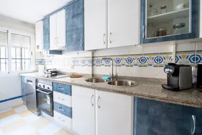 Wonderful holiday home with garden, terrace & pool | City view | Close to the beach - Image 4