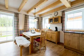 Ferienhaus Chalet Flora - Urlaub mit Freunden und Familie - Image 2