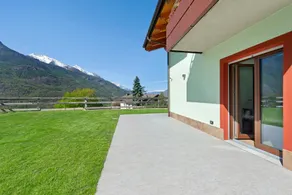 Wonderful holiday apartment with terrace & garden | Mountain view - Image 2