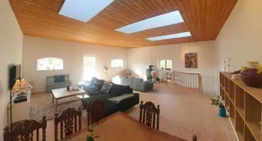Child-friendly nice holiday home with barbeque & terrace - Image 2