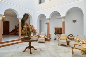 Ferienhaus mit Pool und Grill | Stadtblick - Image 3