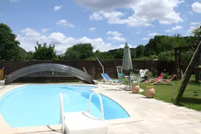 Fully equipped beautiful house with terrace & pool | Garden view | Pets allowed - Image 2
