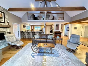 Fantastic Cottage with Fire Pit in Sunderland, Vermont - Image 5