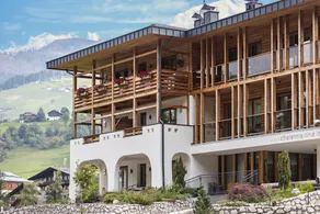 Fully equipped holiday apartment with terrace | Mountain view - Image 2