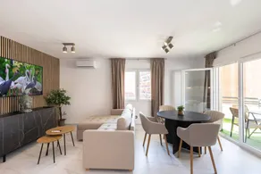 Holiday apartment with terrace - Image 3