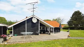 Nice house with garden, terrace & sauna - Image 3