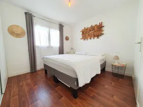 Fully equipped big holiday home with barbeque, garden & terrace | Next to the beach - Image 5