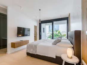 Wunderschönes Ferienhaus in Sutivan mit Privatem Pool - Image 2