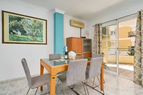 Flat with pool & terrace | Beach view - Image 5