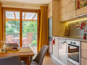 Family-oriented house with barbeque, terrace & garden | Close to the beach - Image 4