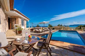 Incantevole villa totalmente attrezzata con barbecue, piscina privata e terrazza | Accanto alla spiaggia - Image 5