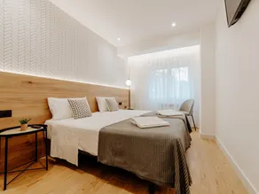 Modern Elegance in the Heart of Logroño for 6 People - Image 5