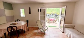 Fully equipped house with garden, terrace & barbecue | Garden view - Image 3