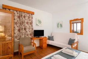 Apartment with pool | Mountain view | Pets are welcome - Image 4