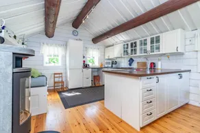 Fully equipped nice holiday home with barbeque, terrace & hot tub - Image 4