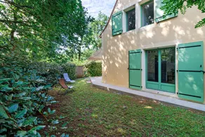 House with terrace, garden & pool | Garden view - Image 2