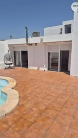 The White Villa - Image 2