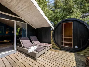 Child-friendly beautiful holiday home with sauna & terrace | Dogs allowed - Image 3