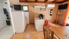 Gite with BBQ, terrace & garden - Image 3
