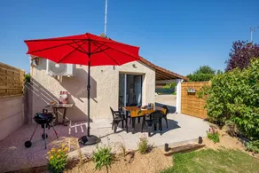 House with garden, barbecue & terrace - Image 2
