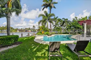 Maison de vacances avec piscine privée et jardin | Vue lac - Image 2