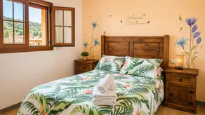 Flat with BBQ, terrace & garden | Mountain view - Image 5