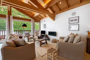 Chalet Villarenger Belleville – Your Alpine Retreat - Image 2