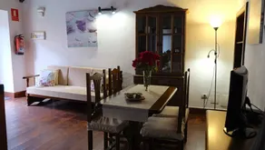 Apartamento con terraza y barbacoa - Image 2