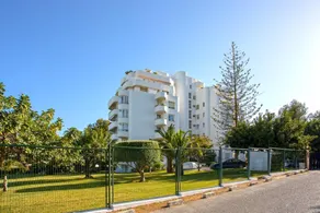 Wohnung mit Terrasse - Image 2
