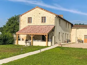 Incantevole casa totalmente attrezzata con piscina privata, terrazza e griglia | Sono ammessi animali domestici - Image 2