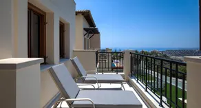 Apartamento vacacional con piscina y barbacoa | Vistas al mar - Image 2