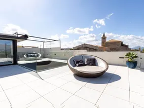 Family-oriented holiday home with terrace, private pool & jacuzzi | Mountain view - Image 4
